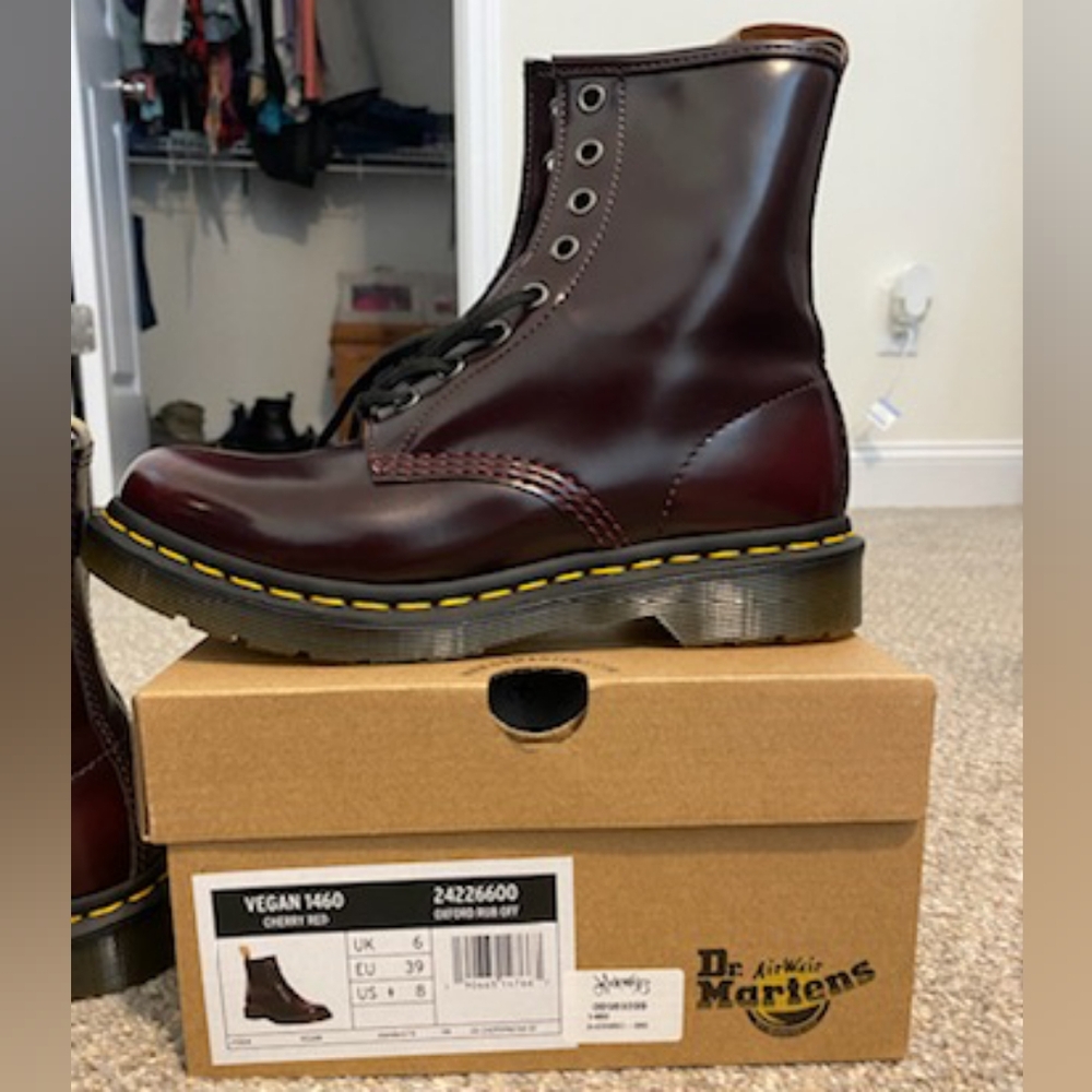 Dr Martens Vegan 1460 Cherry Red